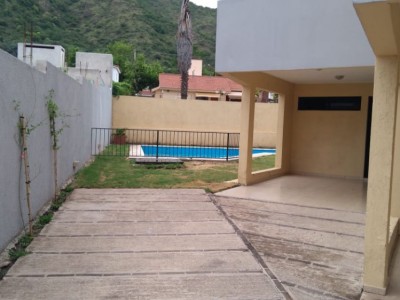 ALQ TEMP DUPLEX PISCINA 4 PERS
