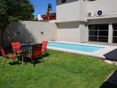 ALQ TEMP CASA CATEG 8 PERS PILE