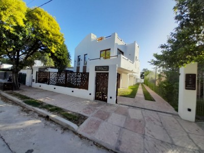 TRIPLEX DE CATEGORIA A LA VENTA