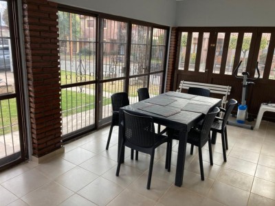 HERMOSO CHALET A LA VENTA