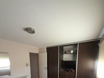 HERMOSO DUPLEX A LA VENTA , DOS DORMITORIOS , PILETA COCHERA