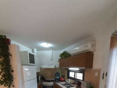 HERMOSO DUPLEX A LA VENTA , DOS DORMITORIOS , PILETA COCHERA