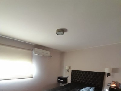 HERMOSO DUPLEX A LA VENTA , DOS DORMITORIOS , PILETA COCHERA
