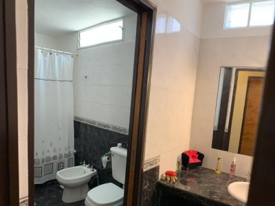 CASA A LA VENTA CERCA DEL RIO