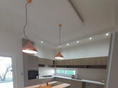 VENTA HERMOSA CASA , BARRIO  LAS CAÑITAS , A ESTRENAR