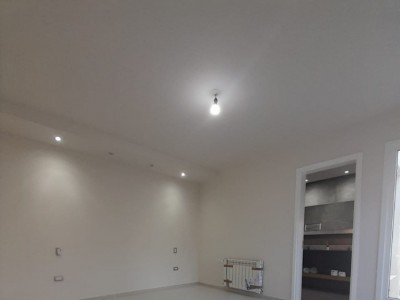 VENTA HERMOSA CASA , BARRIO  LAS CAÑITAS , A ESTRENAR