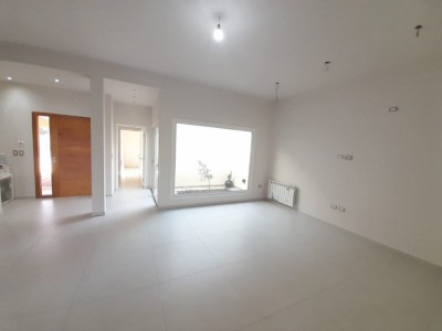 HERMOSA CASA , BARRIO PRIVADO LAS CAÑITAS