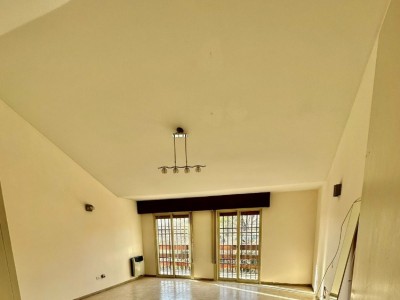 HERMOSA CASA CHALET A LA VENTA , 300 METROS COSTANERA